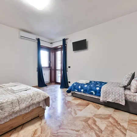 Easy Downtown Pensjonat Mestre